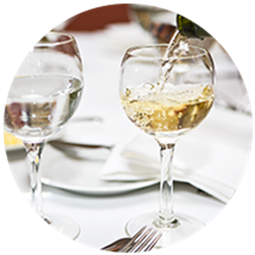 Σερβίρισμα ποτού